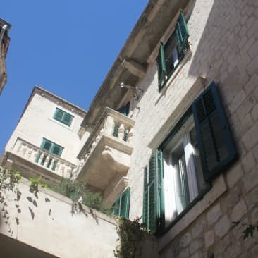 Slavija Culture Heritage Hotel